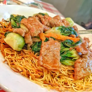 Beef crispy chow mein