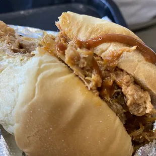 Pulled pork sandwich