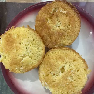 Cornbread cakes