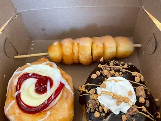 Swillerbees Craft Donuts & Coffee Bar