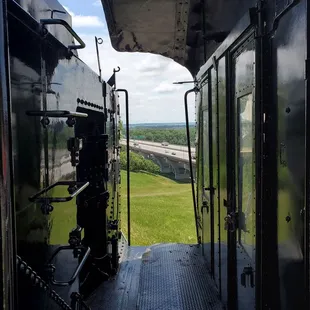 A view of the interstate in between Big Boys train cars.