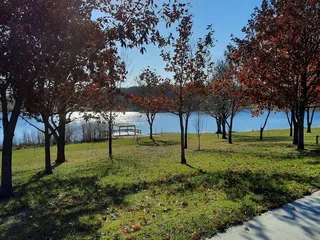 Glenn Cunningham Lake