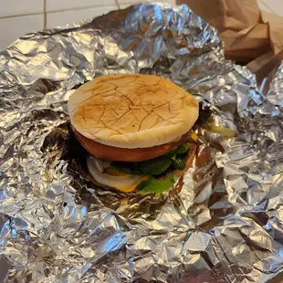 Deluxe cheese burger