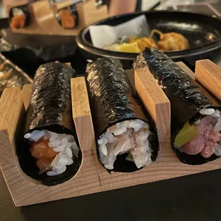 Hand roll trio