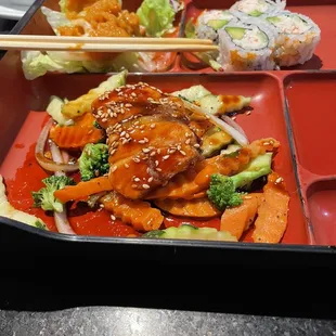 Teriyaki Salmon bento box lunch