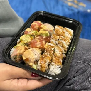 Mystery House and Unagi Roll