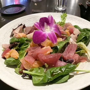 Sashimi Salad