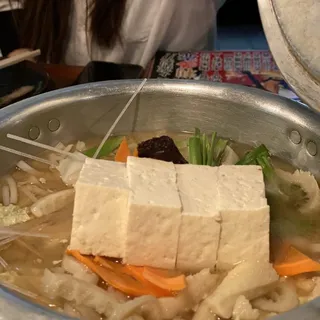 Motsu Nabe
