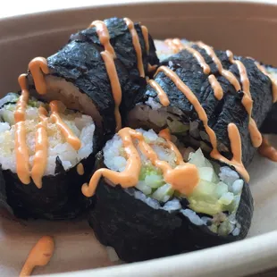 Shrimp tempura with spicy mayo