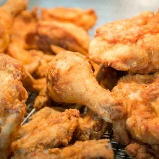 food, chicken wings, bbq chicken, chicken wings and fried chicken, fried chicken wings, chicken, fried chicken, bbq wings, poultry