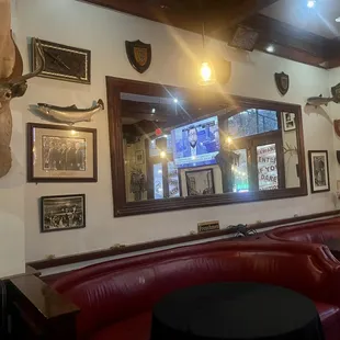 taxi heads on the wall