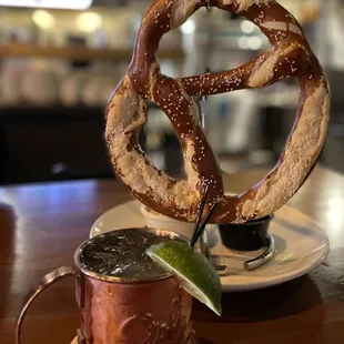 Phat Pretzel with Cheese
