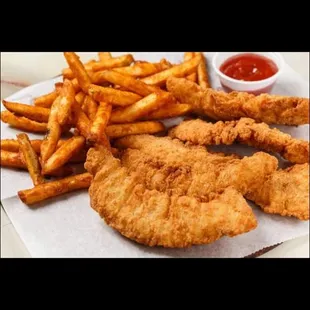 Chicken strips with fries