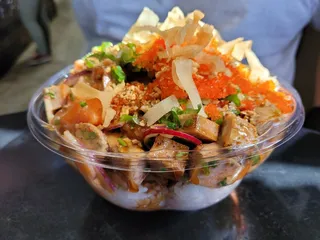 LA Poke & Sushi