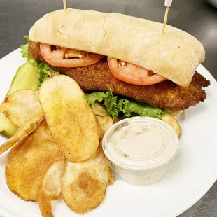 Fish Sandwich with fresh cut Hot Chips and French onion dip from Kennsington Grille.