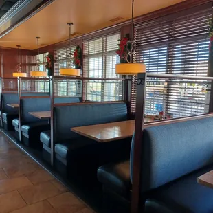 Interior seating at Kennsington Grille.