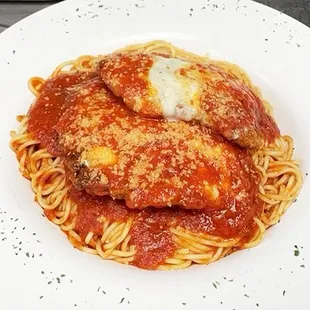 Chicken Parm dinner from Kennsington Grille.