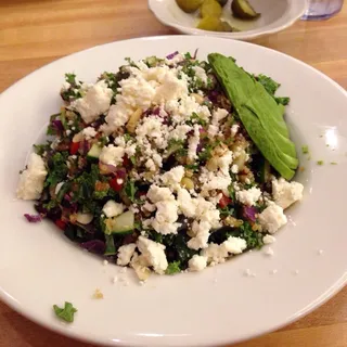 Kale & Quinoa Salad