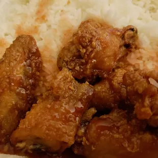 Honey wings and rice!