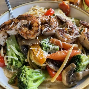 Pasta primavera with added blackened shrimp