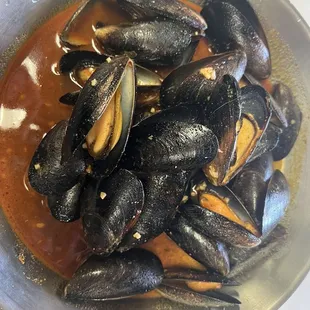 Cajun Black Mussels