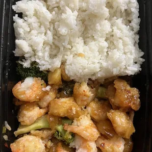 Large portion of shrimp even without the breading. Two-pieces of shrimp deep-fried in General Tso&apos;s flavor. White rice comes w/the meal.