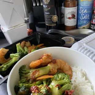 Shrimp &amp; Broccoli w/side of hot pepper (red pepper in chili oil)