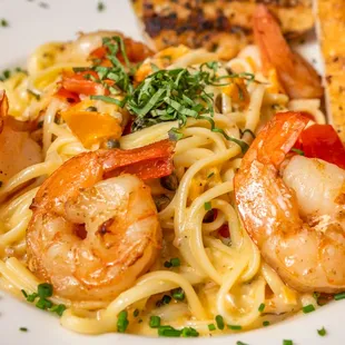 Jumbo Shrimp Scampi