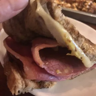 Reuben Sandwich