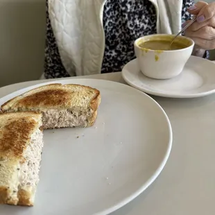 tuna melt and split pea soup - meh