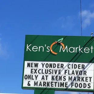 a sign for a new wonder cider