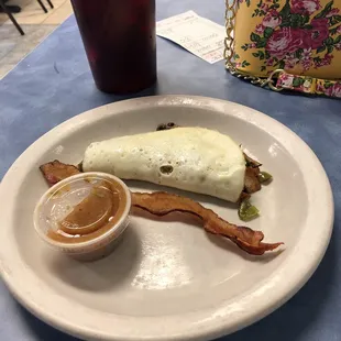 Egg white omelet with bacon! Was very good.