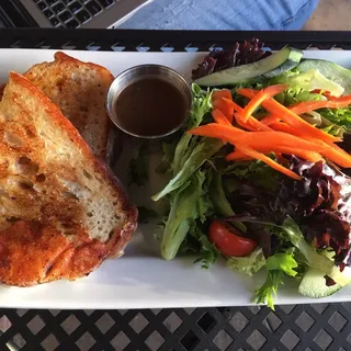 GOUDA GRILLED CHEESE