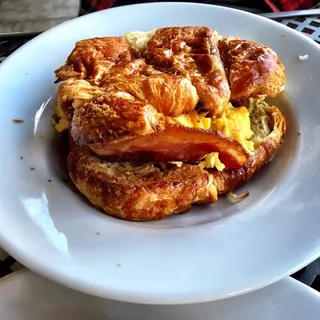 CROISSANT