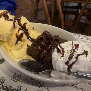 Chocolate Brownie Sundae