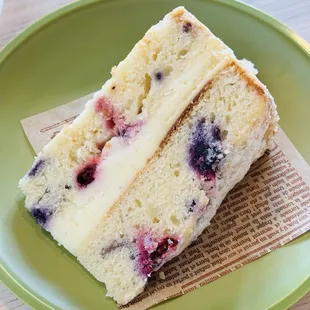 Lemon berry mascarpone cake.