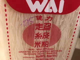 Mai's Store