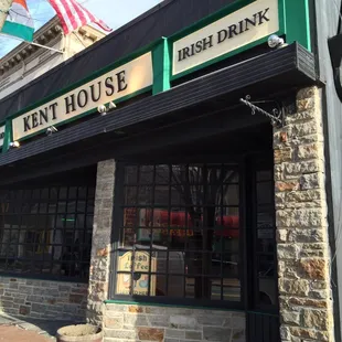 The entrance. They've dropped the "pub" from the name.