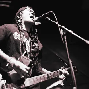 1876 - Taken 2/9/24 by J. Pinky, PDX Presents