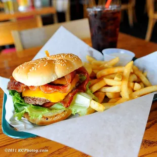Bacon Cheese Burger &amp; Fries