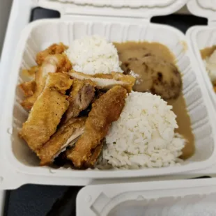 Mixed plate w/lemon chicken &amp; hamburger steak...