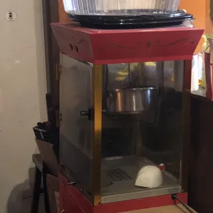 Popcorn machine