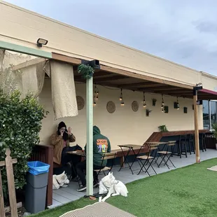 Seating area