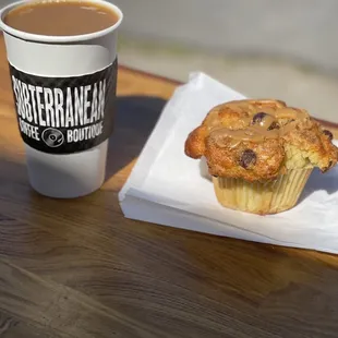 Coffee and muffin at sidewalk seating