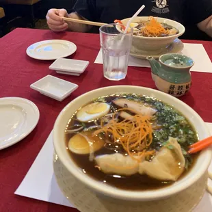 Gyoza Ramen