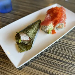 4. Salmon Hand Roll