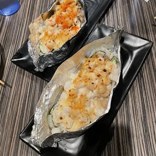 12. Spicy Scallop Roll