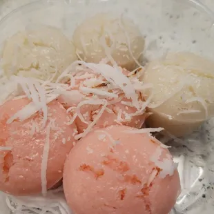 Rice cake made from rice flour..yummy www.goservicesuccess.com