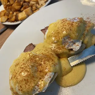Eggs Benedict