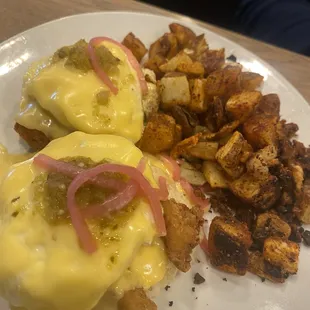 Crispy Chicken Benedict